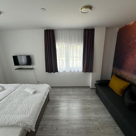 Pótkerék Motel Győr Kültér fotó